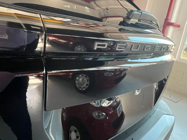 PEUGEOT 2008 usata, con Climatizzatore