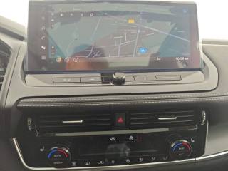 NISSAN Qashqai usata, con Fari LED