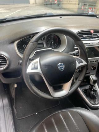 LANCIA Delta usata, con Cerchi in lega