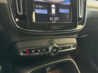 VOLVO XC40 usata, con Specchietti laterali elettrici