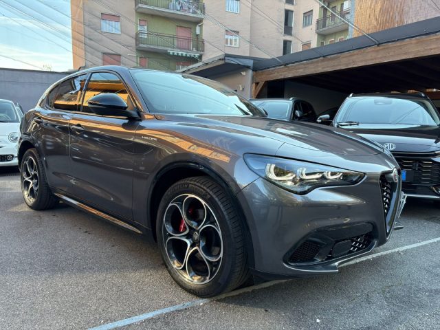 ALFA ROMEO Stelvio usata, con Airbag