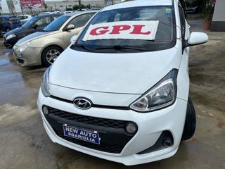 HYUNDAI i10 usata 28