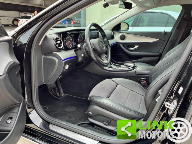 MERCEDES-BENZ E 200 usata, con Alzacristalli elettrici