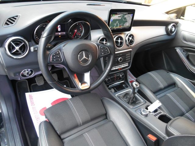 MERCEDES-BENZ GLA 180 usata, con ESP