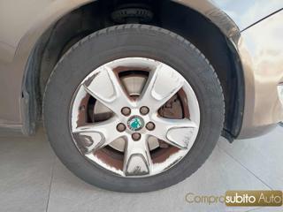 SKODA Roomster usata 19
