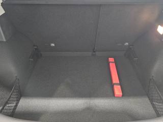 MG ZS usata, con USB