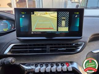 PEUGEOT 3008 usata, con Climatizzatore