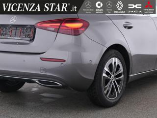 MERCEDES-BENZ A 180 usata, con Alzacristalli elettrici