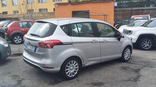 FORD B-Max usata, con Autoradio