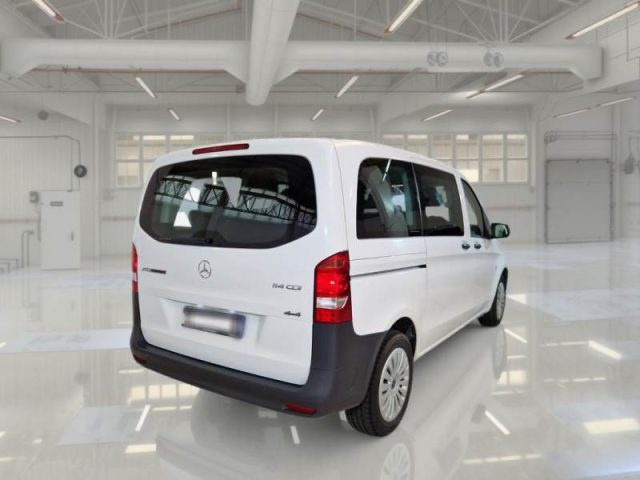 MERCEDES-BENZ Vito usata, con Airbag