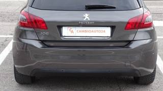 PEUGEOT 308 usata, con Sensori di parcheggio posteriori