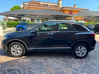 VOLKSWAGEN T-Roc usata, con Autoradio