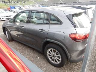 MERCEDES-BENZ GLA 200 usata 3