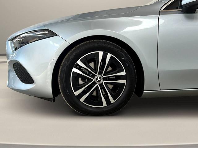 MERCEDES-BENZ A 180 usata, con Bluetooth