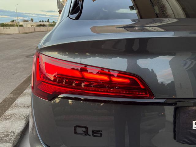 AUDI Q5 usata, con Sensori di parcheggio anteriori