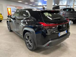 LEXUS UX 250h usata, con Cruise Control