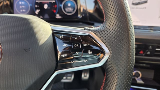 VOLKSWAGEN Golf usata, con Servosterzo