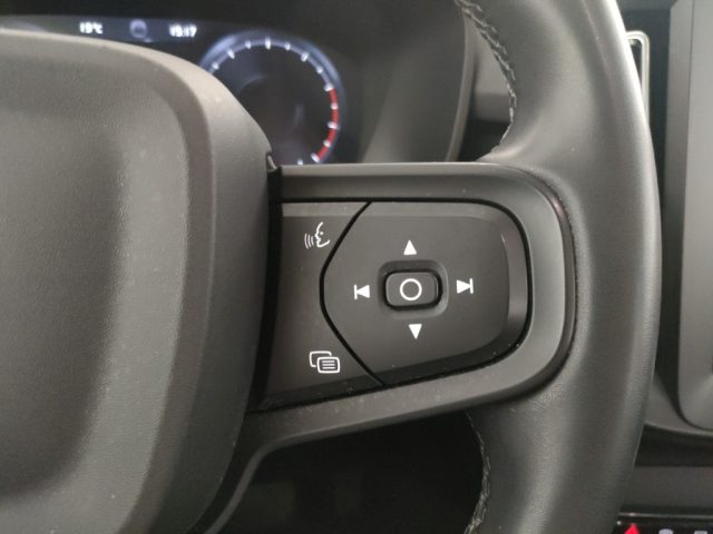 VOLVO XC40 usata, con Touch screen