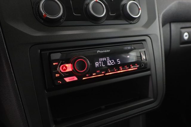 VOLKSWAGEN Caddy usata 6