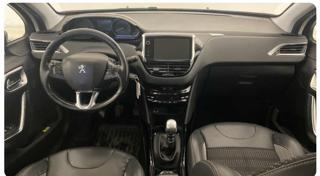 PEUGEOT 2008 usata, con Airbag Passeggero