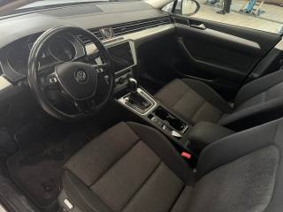 VOLKSWAGEN Passat Variant usata, con ESP
