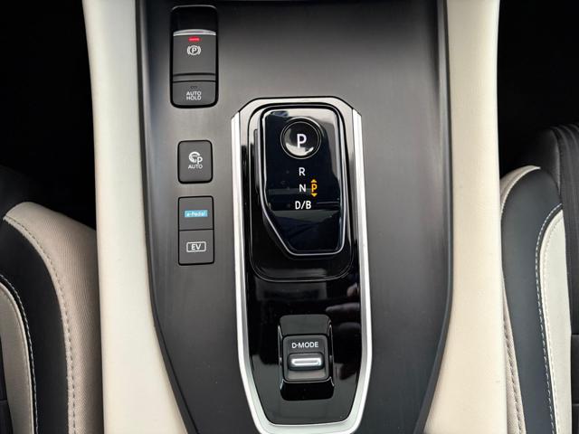 NISSAN Qashqai usata, con Controllo elettronico della corsia