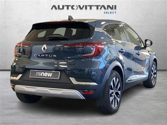 RENAULT Captur usata, con Alzacristalli elettrici