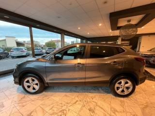 NISSAN Qashqai usata, con Autoradio