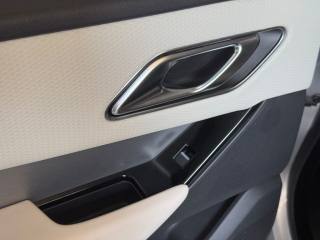 LAND ROVER Range Rover Velar usata, con Sensore di pioggia