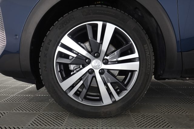 PEUGEOT 3008 usata 8