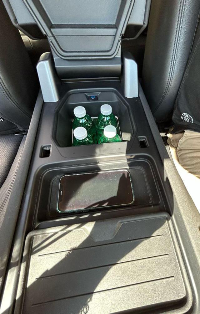 LAND ROVER Defender usata, con Vivavoce