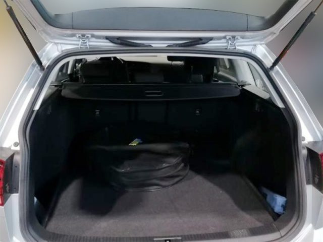VOLKSWAGEN Golf Variant usata, con Cruise Control