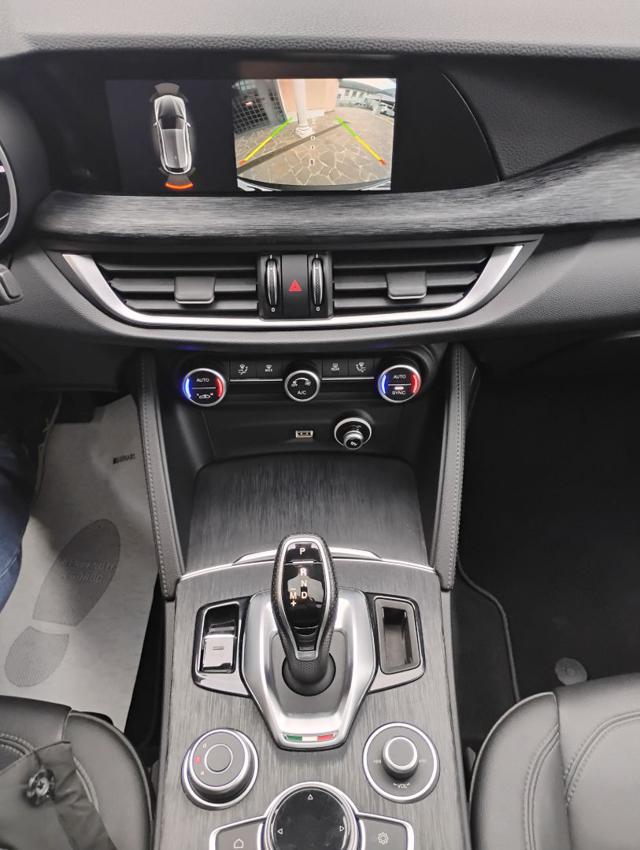 ALFA ROMEO Stelvio usata, con Controllo trazione