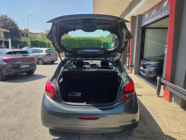 PEUGEOT 208 usata 60