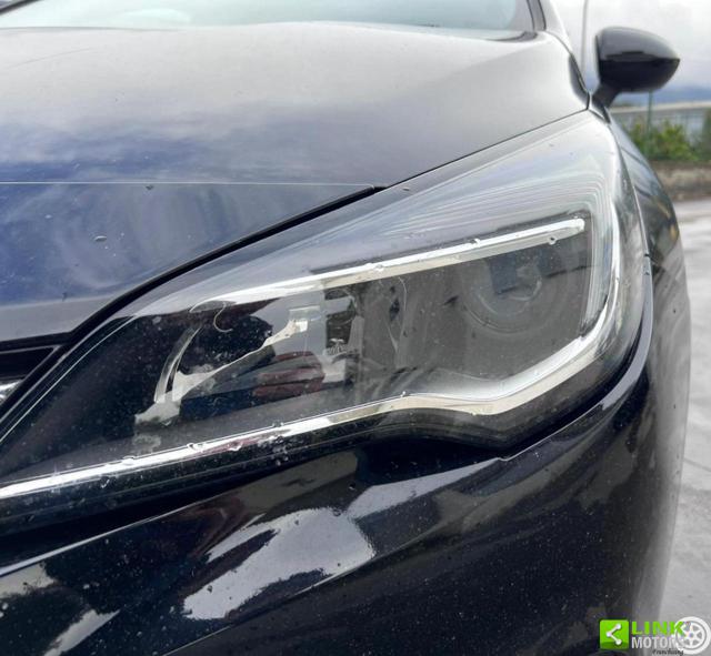 OPEL Astra usata, con Luci diurne LED