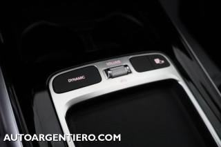 MERCEDES-BENZ GLA 180 usata, con Park Distance Control