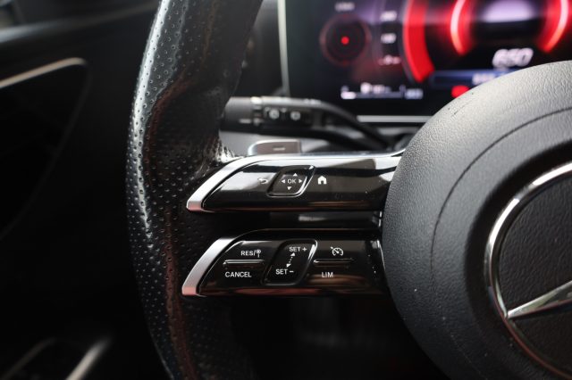 MERCEDES-BENZ C 200 usata, con Bracciolo