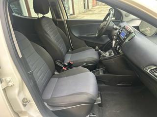 LANCIA Ypsilon usata, con Controllo trazione