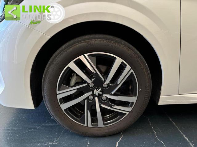 PEUGEOT 208 usata, con Park Distance Control