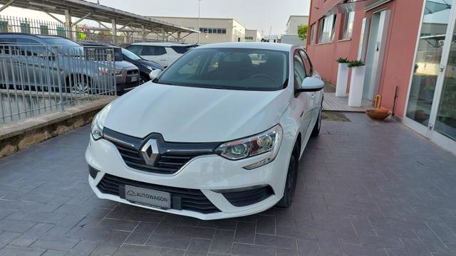 RENAULT Megane usata, con Airbag laterali
