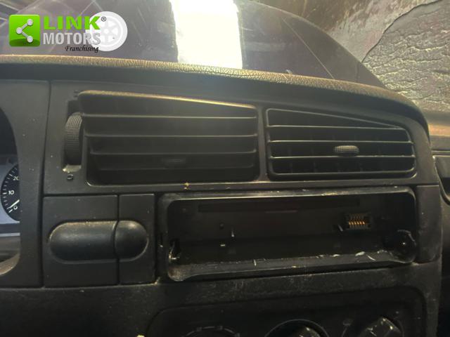 VOLKSWAGEN Golf usata 27