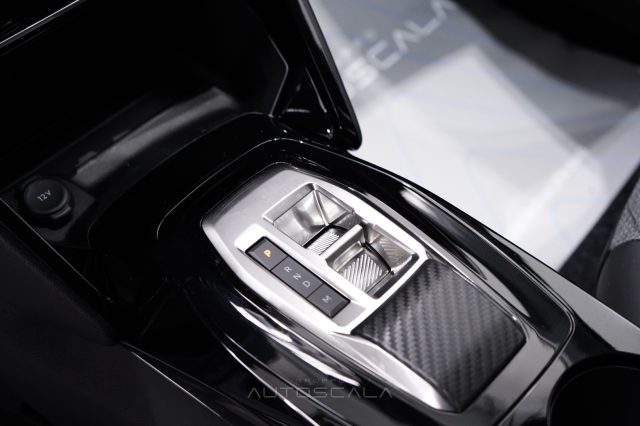 PEUGEOT 208 usata, con Bracciolo