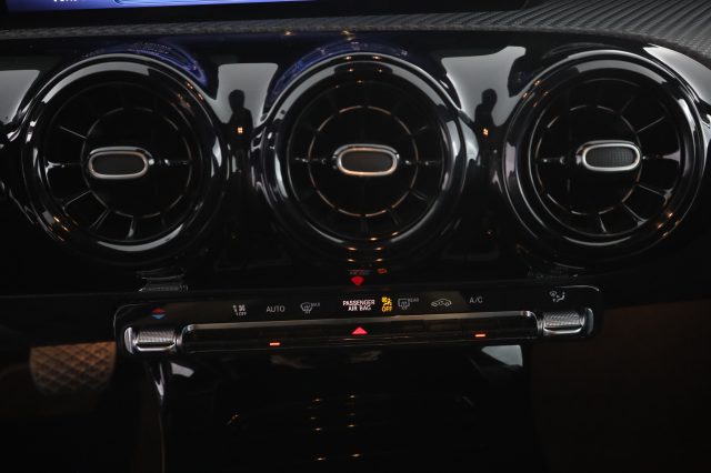 MERCEDES-BENZ A 180 usata 10