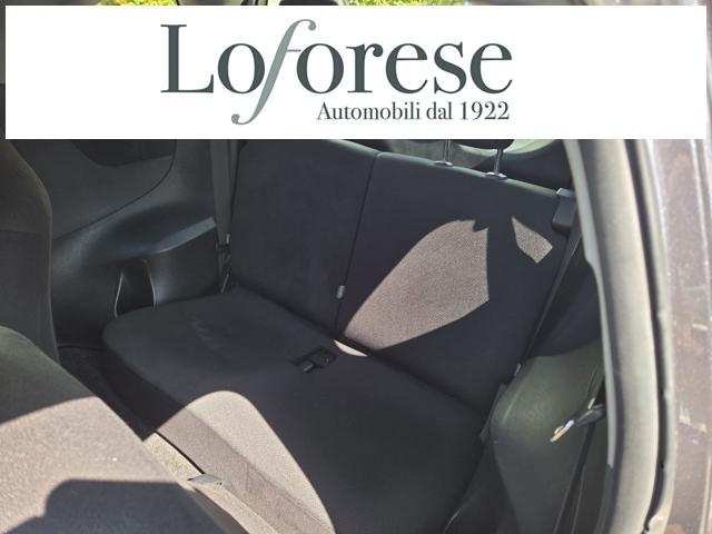 TOYOTA iQ usata, con Chiusura centralizzata