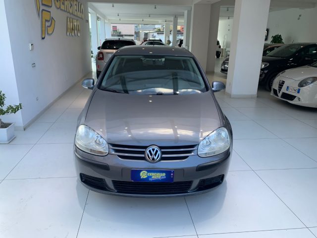 VOLKSWAGEN Golf usata, con ABS