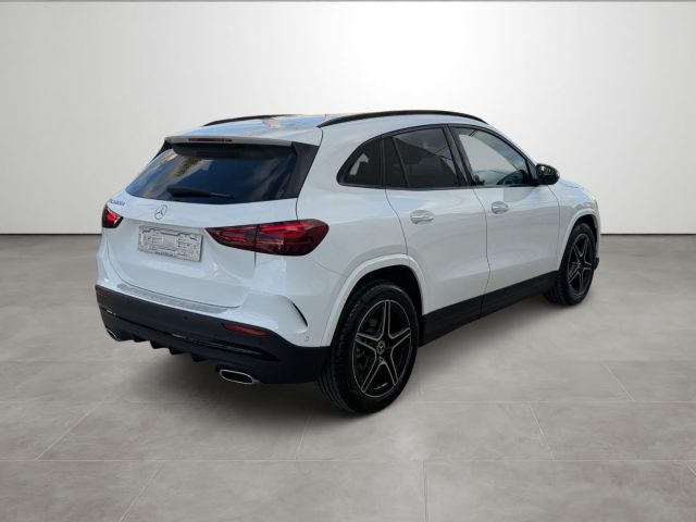 MERCEDES-BENZ GLA 200 usata, con Airbag Passeggero