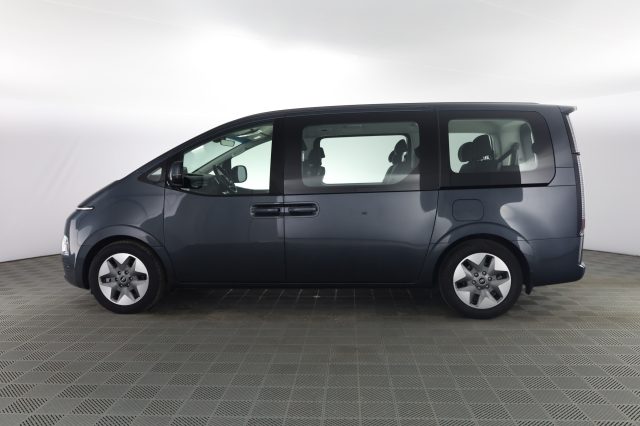 HYUNDAI Staria usata 6