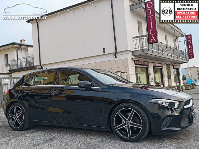 MERCEDES-BENZ A 180 usata, con Volante in pelle