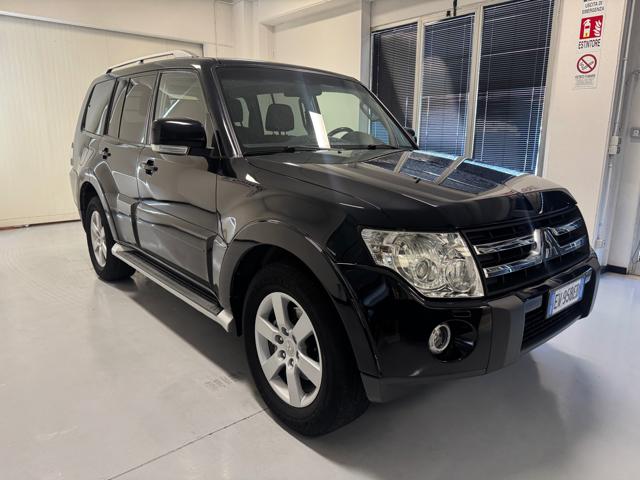MITSUBISHI Pajero usata, con Airbag laterali