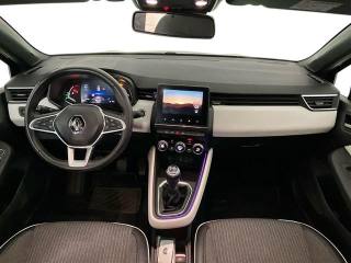RENAULT Clio usata, con Controllo automatico clima